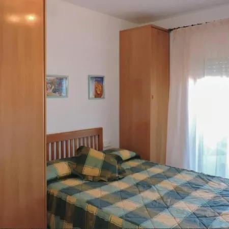 Preciosa Casa Con Piscina Al Lado De La Playa